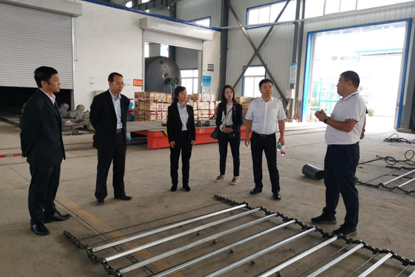 陜西航天建設集團有限公司總經(jīng)理、黨委副書記謝明娟率隊赴遼寧一諾環(huán)保產業(yè)集團開展考察調研工作